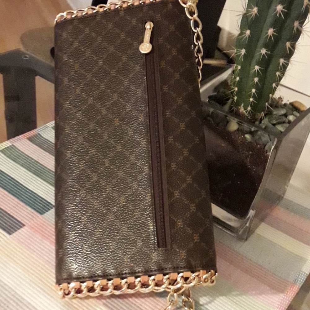 Handbag - Picture 3 of 5